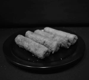 Veg Spring Roll (4 Nos)