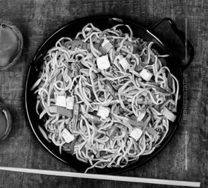 Hakka Noodles Paneer