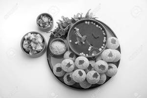 Suji Gupchup [6 pieces] (Per Plate)