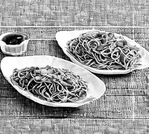 Veg Manchurian Noodles