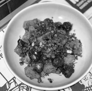Crispy Chicken With Dried Red Chillies