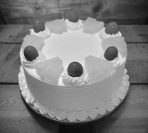 Pineapple cake