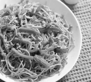 Baby corn noodles