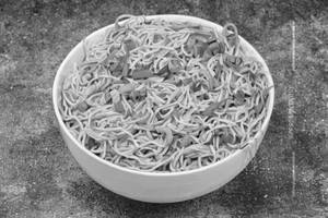 Mixed schezwan noodle