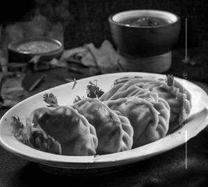 Veg Panfried momo
