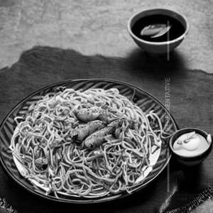 Burnt Garlic & Coriander Noodles  Egg