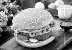 Noodles Tikki Burger