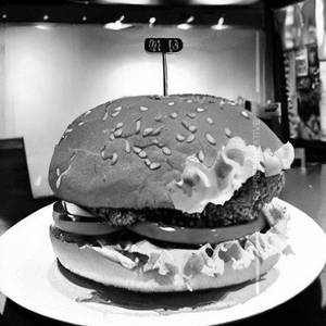 Spicy Paneer Burger