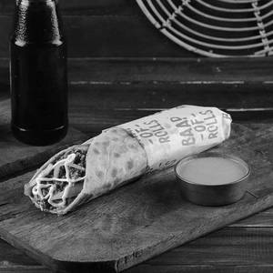 Chicken Shawarma Roll & Peach Iced Tea