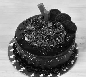 Kitkat cake