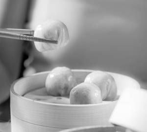 Truffle Edamame Dimsum [4 Pieces]