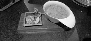 Nimbu Dhaniya Shorba With Kothimbir Wadi