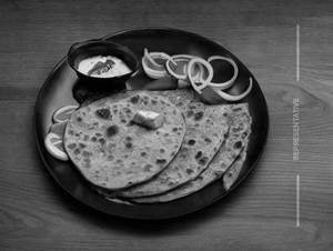 Paneer Paratha(per piece)