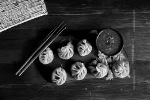 Veg chilli momos