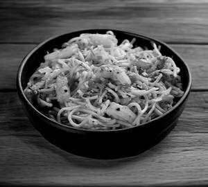 Prawns Hakka Noodles