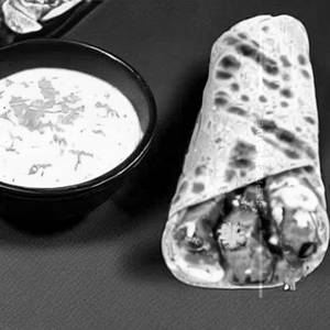 Paneer Chilly Cheese  Mayo Roll
