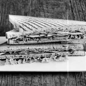 Non Veg Club Multigrain Sandwich