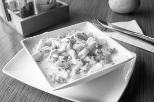 White Sauce Pasta