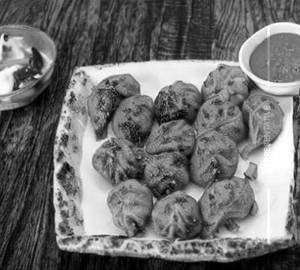 Paneer tandoori momo