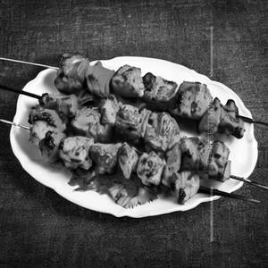 Gulabi Murg Tikka