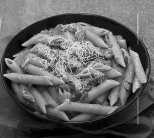 Chicken red sauce pasta
