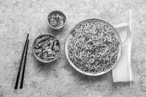 Schezwan noodles non veg