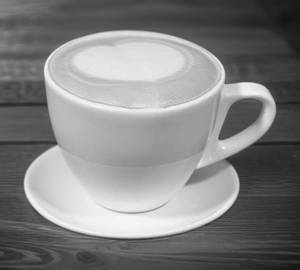 Cafe latte (shot of espresso with creamy foam and steam milk) [grand]
