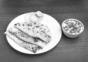 3 Naan With Dal Makhani