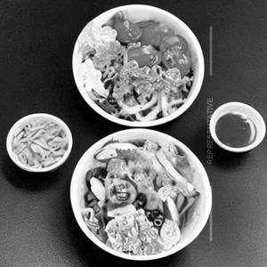 Veggir Soute Salad (hot)
