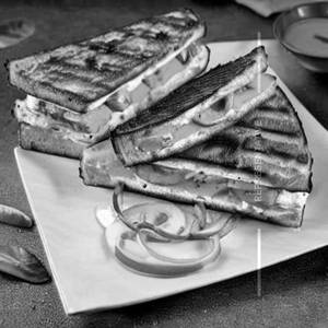 Veg Paneer Grilled Sandwich