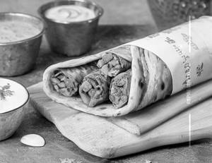 Soya Chaap Tikka Roll