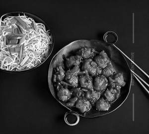 Veg Manchurian WITH Noodles