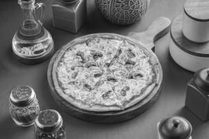 Mushroom Magic Pizza