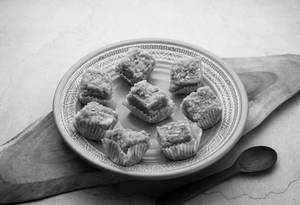 Gud kalakand Sandesh [4 pieces]