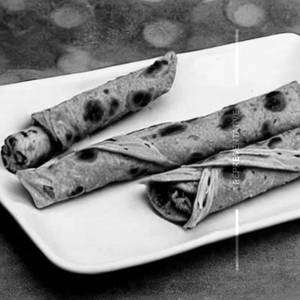 Makhmali Malai Chicken Seekh Kebab Roll