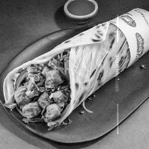 Egg Schezwan Frankie