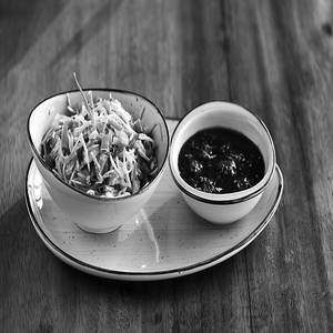 Chicken Noodles With Chicken Manchurian