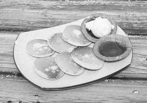 Pan Cakes With Maple Syrup,