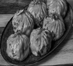 Veg tandoori momos