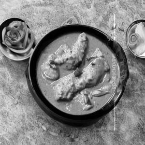 Soya Chap Malai Curry