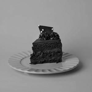 Lindt Extra Dark Chocolate Cake