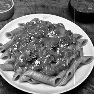 Non Veg Pasta in Spicy Red Sauce
