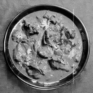 Chicken tikka masala greavy half