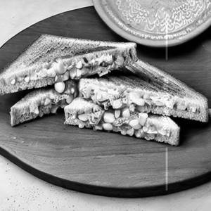 Corn Capsicum Sandwich