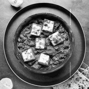 Matar Paneer 