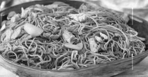 Singapore Chicken Noodles