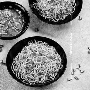 Egg Schezwan Noodles