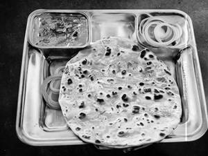 Mix. Veg Paratha
