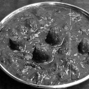 Mushroom Dopyaza