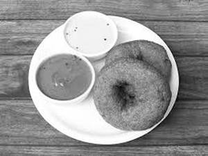 Sambar Vada [2 Pcs]